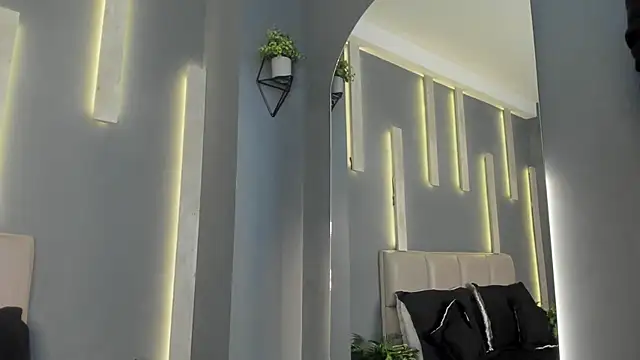 ArohomLester online show from 11-25-25, 10:59