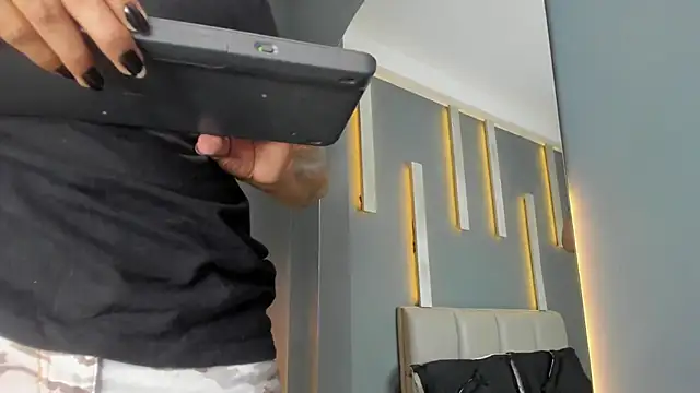 ArohomLester online show from 11-29-25, 11:02