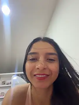 Snapshot of violeta365 chatting on 06-05-26, 10:26 violeta365 online show from 06-05-26, 10:26