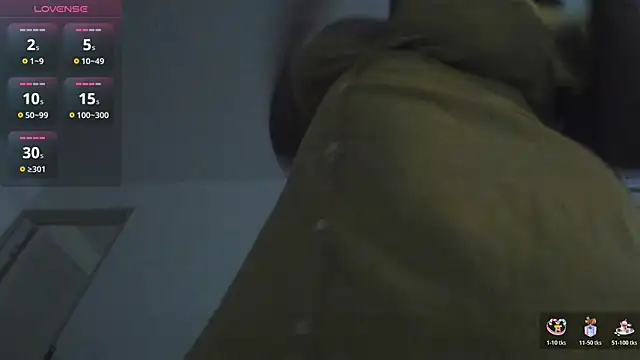 NxyChloe online show from 03-25-26, 11:00