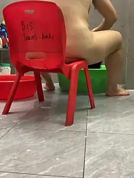 HinayLa online show from 04-25-26, 01:41