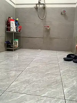 HinayLa online show from 04-26-26, 02:26