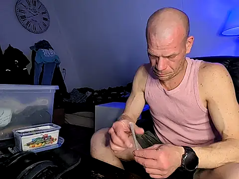 Kinky Play1 online show from 03-26-26, 08:36