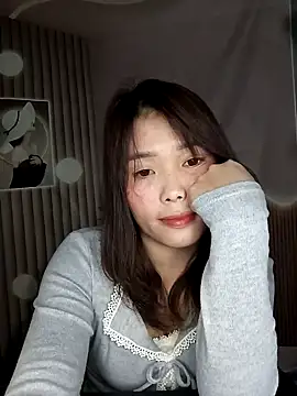 Fish yellow online show from 12-20-25, 01:07