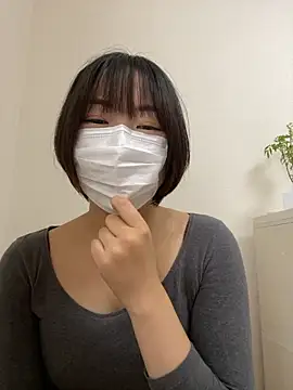 Snapshot of Yurika_oO chatting on 10-24-25, 01:57 Yurika oO online show from 10-24-25, 01:57