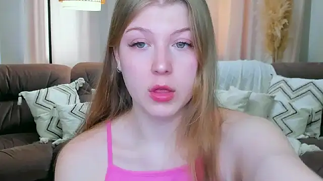 Stella Light online show from 04-15-26, 04:30