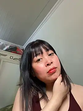 Butterfly kee online show from 02-14-26, 05:59