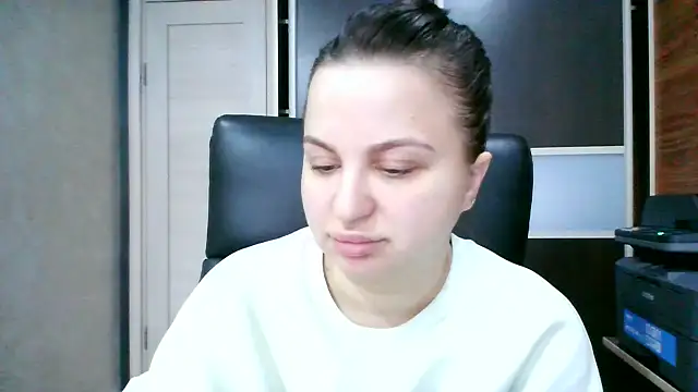 Denalynn online show from 02-24-26, 01:47