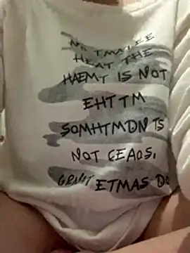 Snapshot of italy-12 chatting on 11-03-25, 01:19 italy-12 online show from 11-03-25, 01:19