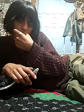 Snapshot of sophiasleepy1 chatting on 11-16-25, 10:48 sophiasleepy1 online show from 11-16-25, 10:48