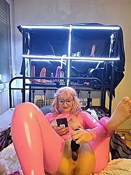 LunaXshade online show from 01-09-26, 02:42