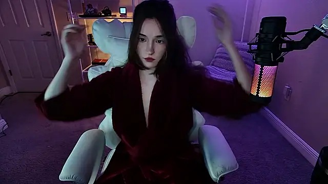 Snapshot of AngieFae_ chatting on 02-04-26, 04:07 AngieFae online show from 02-04-26, 04:07