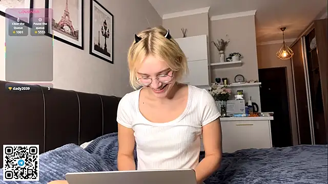 MelodyImam online show from 11-03-25, 03:24