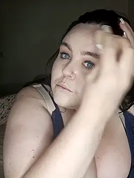 Maya 29x online show from 12-21-25, 07:32