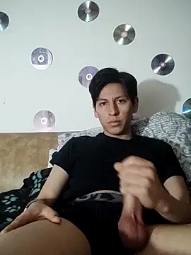 Carriata larry online show from 10-27-25, 03:32