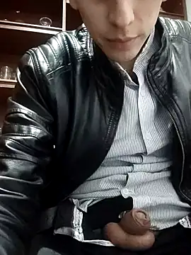 Carriata larry online show from 10-29-25, 03:31