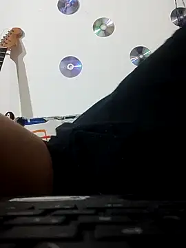 Carriata larry online show from 02-03-26, 04:32