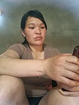 chipu06 online show from 04-05-26, 03:58