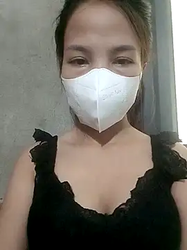 Snapshot of Lylylove68 chatting on 10-20-25, 05:52 Lylylove68 online show from 10-20-25, 05:52