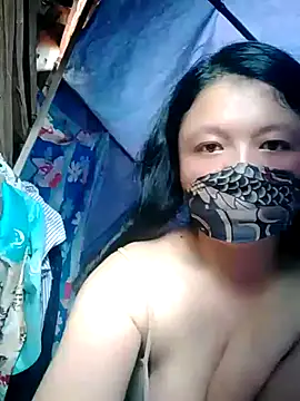 Snapshot of lisa-bae00 chatting on 10-22-25, 09:42 lisa-bae00 online show from 10-22-25, 09:42