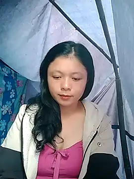 Snapshot of lisa-bae00 chatting on 11-08-25, 02:34 lisa-bae00 online show from 11-08-25, 02:34