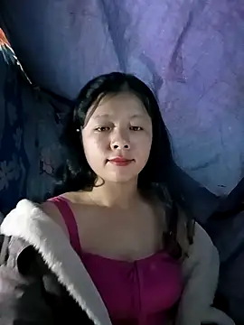 Snapshot of lisa-bae00 chatting on 11-16-25, 11:32 lisa-bae00 online show from 11-16-25, 11:32