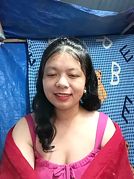 Snapshot of lisa-bae00 chatting on 12-02-25, 12:32 lisa-bae00 online show from 12-02-25, 12:32