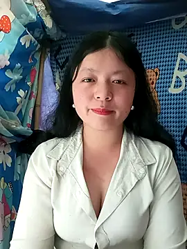 lisa-bae00 online show from 03-16-26, 05:44