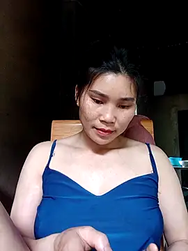 Bear bear0 online show from 04-13-26, 01:22