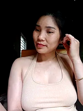 Bear bear0 online show from 04-24-26, 01:19