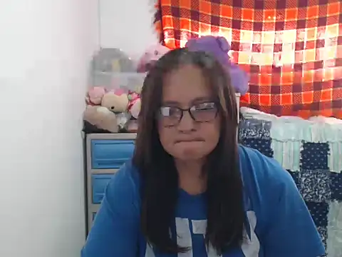 Snapshot of Kinkybela2025 chatting on 11-15-25, 11:10 Kinkybela2025 online show from 11-15-25, 11:10