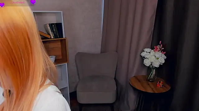 Snapshot of VerniceSpyres chatting on 10-21-25, 04:57 VerniceSpyres online show from 10-21-25, 04:57