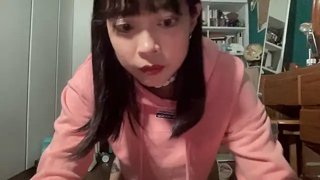 Snapshot of tw_tansan chatting on 11-22-25, 02:38 tw tansan online show from 11-22-25, 02:38