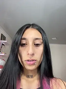 Violeet-Smith online show from 11-18-25, 11:15