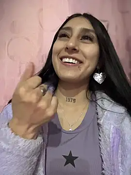 Violeet-Smith online show from 04-21-26, 02:51