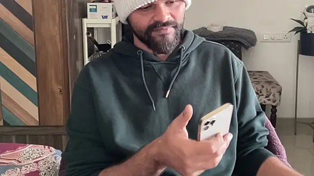 MakeMeAwareAah online show from 01-07-26, 05:43