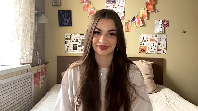 TheRealAnna online show from 10-31-25, 08:26