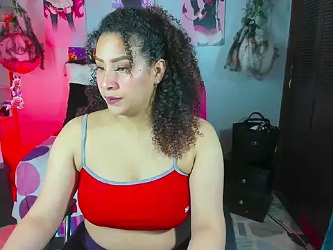 ROZZE MILA online show from 10-23-25, 01:32