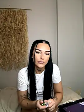 Snapshot of Gabbyys chatting on 11-05-25, 08:31 Gabbyys online show from 11-05-25, 08:31