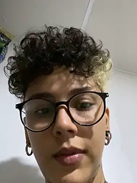 Snapshot of Abby_Evanns1 chatting on 11-23-25, 10:09 Abby Evanns1 online show from 11-23-25, 10:09