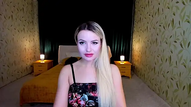 LexyeLure online show from 11-24-25, 03:39