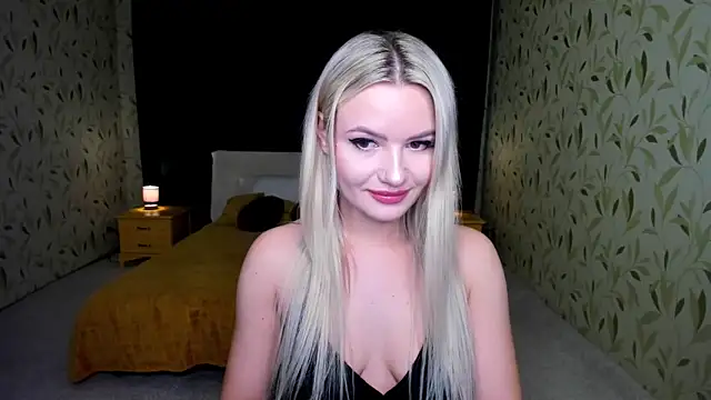 LexyeLure online show from 11-26-25, 03:40