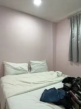 Snapshot of Asin1102 chatting on 10-31-25, 03:29 Asin1102 online show from 10-31-25, 03:29