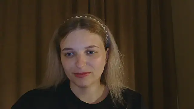 ElisSky301 online show from 05-10-26, 08:14