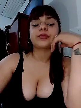 Tizi 04 online show from 11-07-25, 10:54