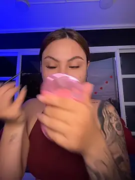 Beella1  online show from 02-18-26, 11:39