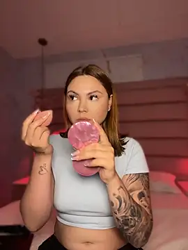 Beella1  online show from 04-26-26, 06:00