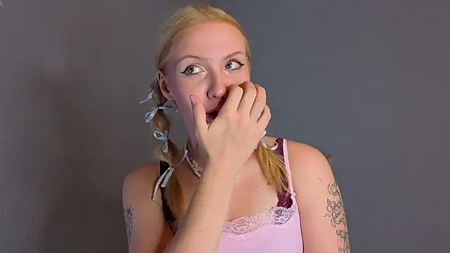 mcdony online show from 10-28-25, 01:58