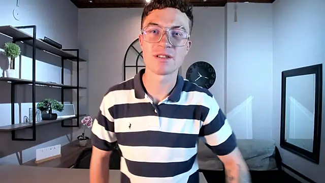 Lil James online show from 04-22-26, 07:59