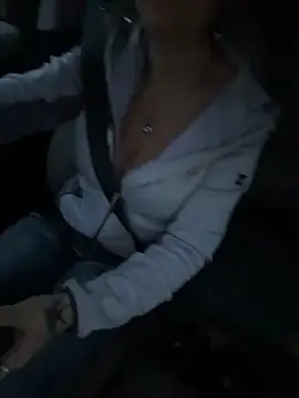 Snapshot of GoddesslaylaX chatting on 11-06-25, 07:20 GoddesslaylaX online show from 11-06-25, 07:20